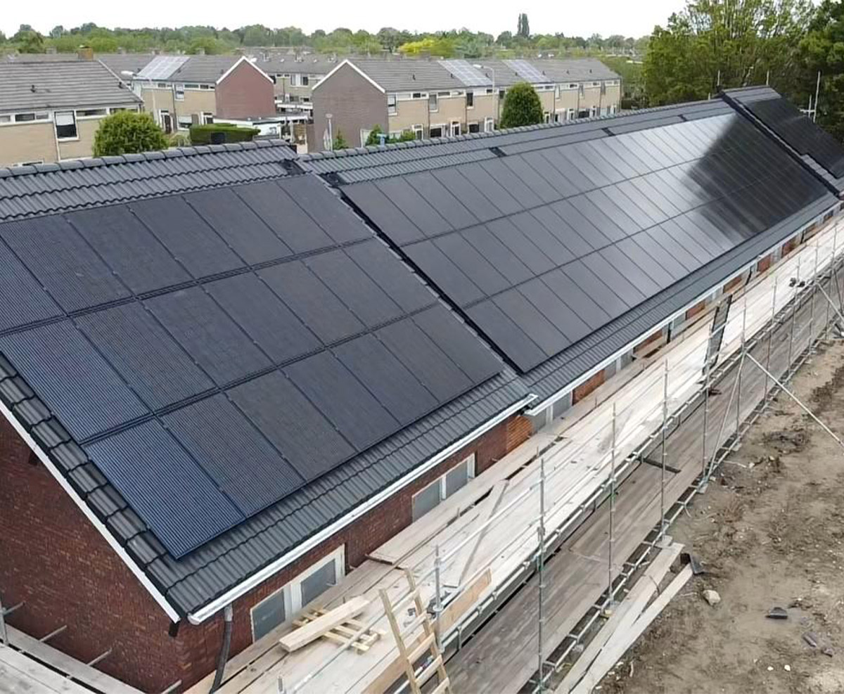 Oud-Beijerland zonnepanelen van de zijkant